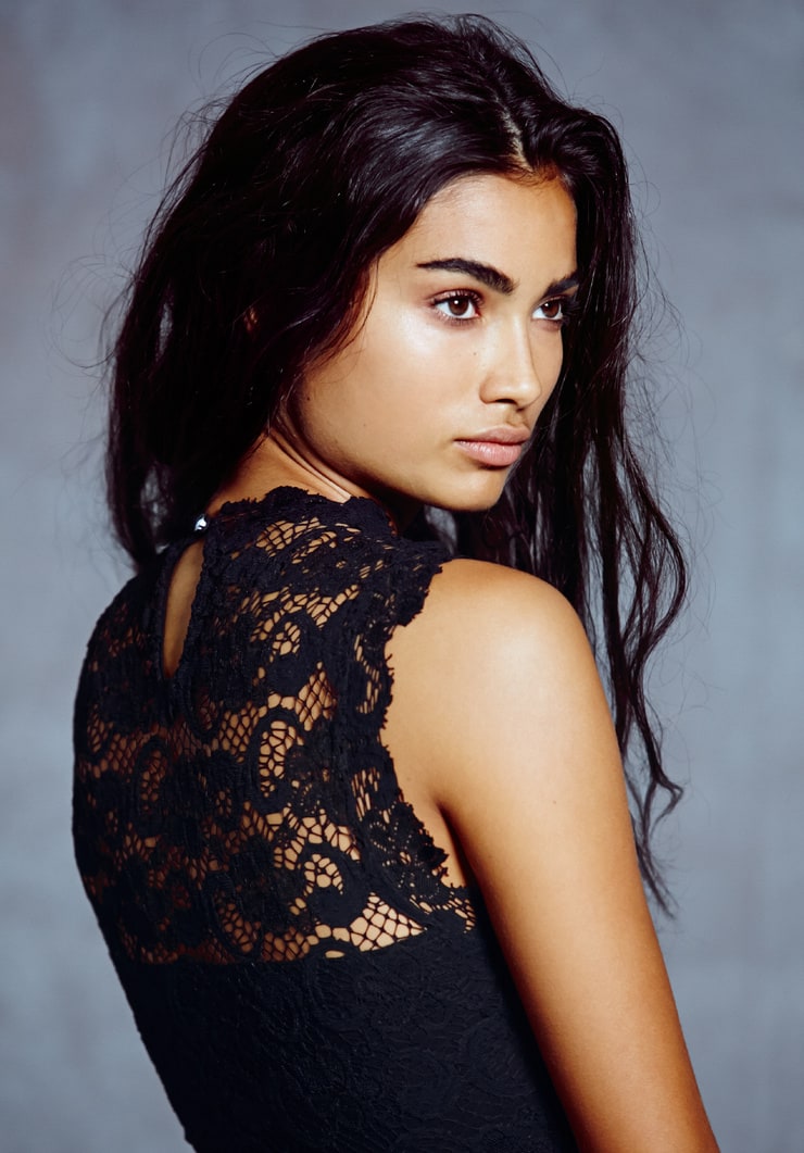 Kelly Gale