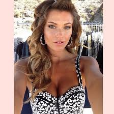 Samantha Hoopes Samantha Hoopes