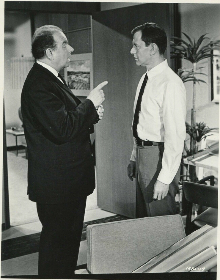 The Brass Bottle (1964) The Brass Bottle (1964)
