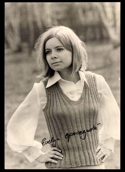 Evelyn Opoczynski Evelyn Opoczynski