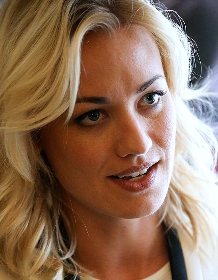 Yvonne Strahovski Yvonne Strahovski