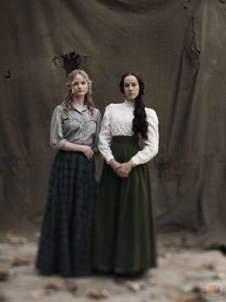 Hatfields & McCoys