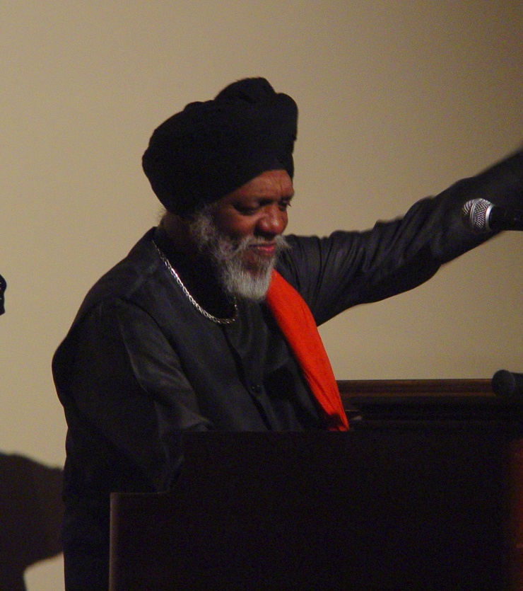 Dr. Lonnie Smith