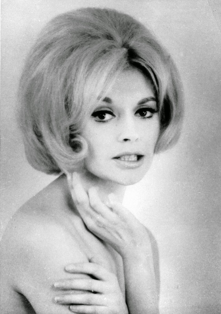 Yvonne Monlaur Yvonne Monlaur