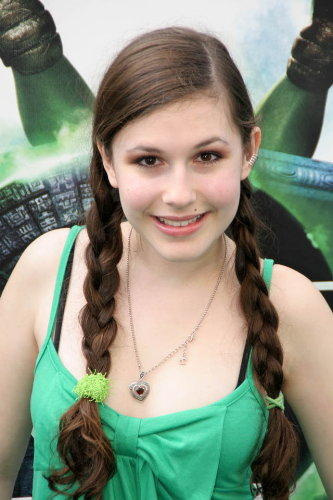 Erin Sanders