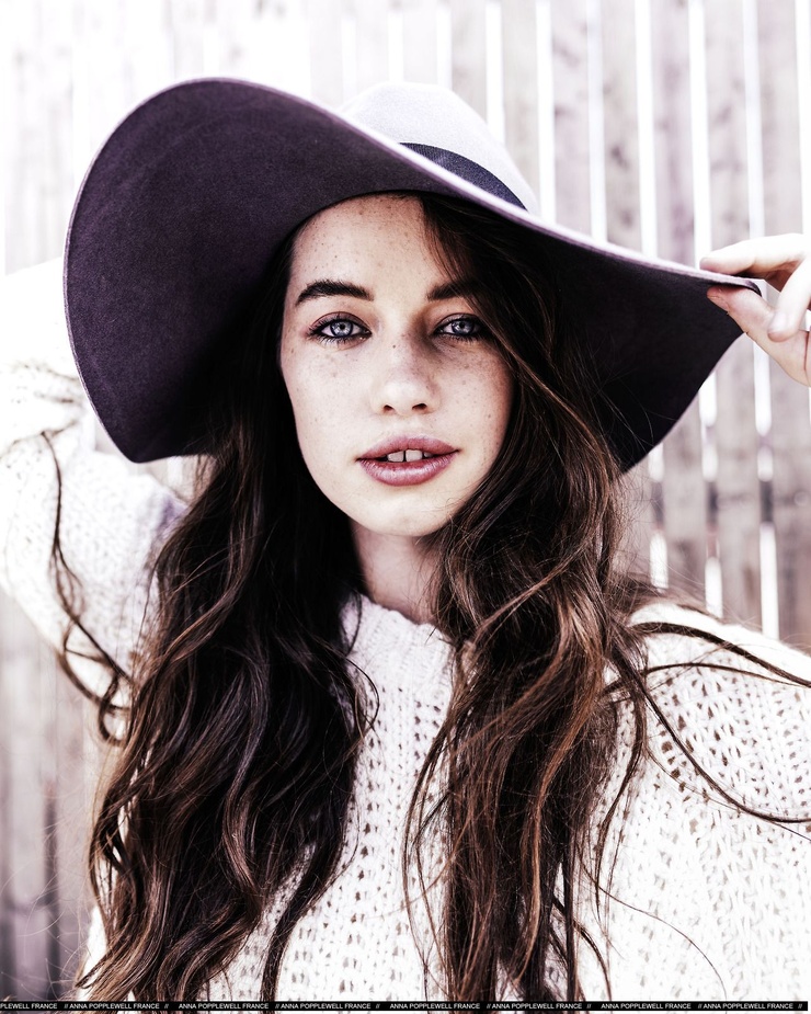 Anna Popplewell Anna Popplewell