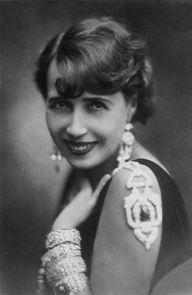 Mistinguett