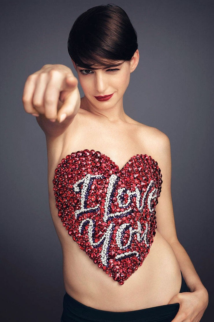 Anne Hathaway Anne Hathaway