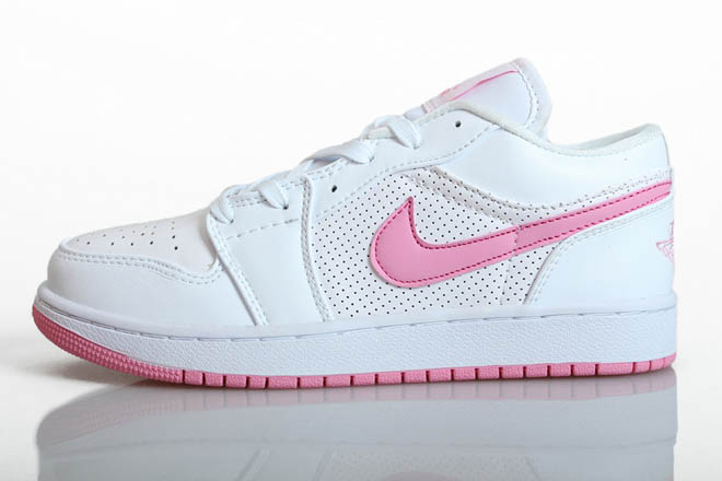 Michael Jordan Retro 1 Womens Size Nike Basketball Shoes with White and Pink