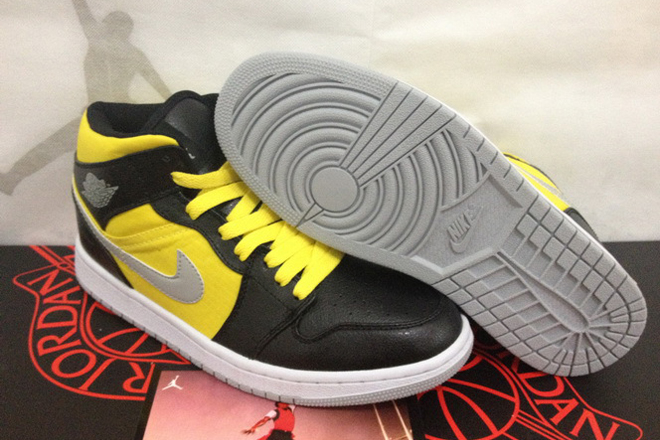 Available Early:Mens Size Black Stealth - Speed Yellow Air Jordan I 