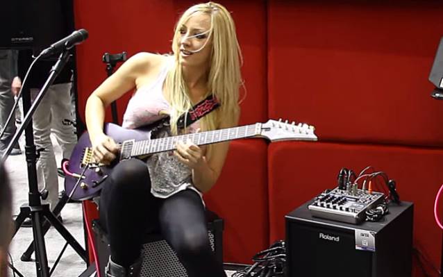 Nita Strauss