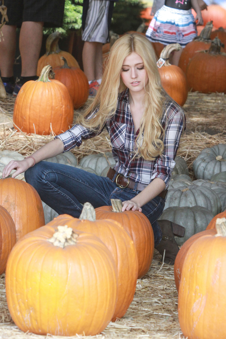 Katherine McNamara Katherine McNamara