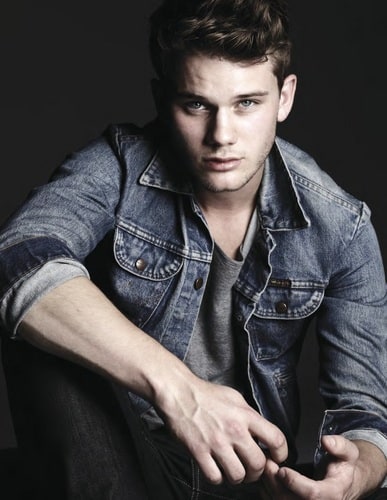 Jeremy Irvine