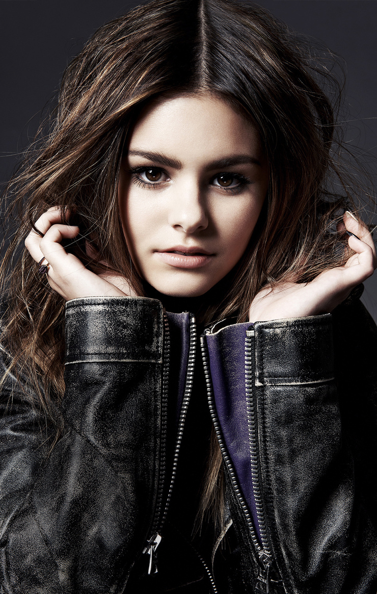 Jacquie Lee