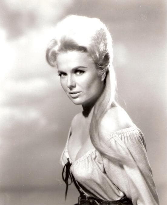 Martha Hyer