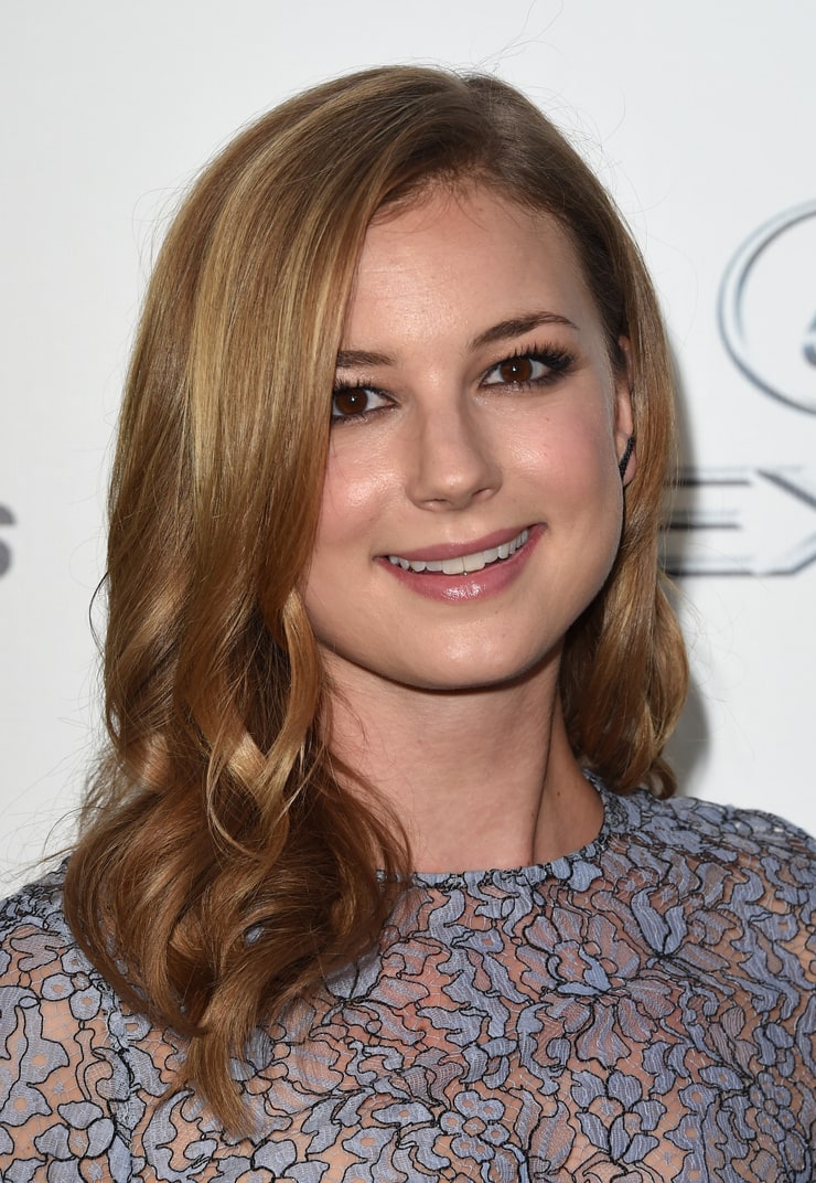 Emily VanCamp