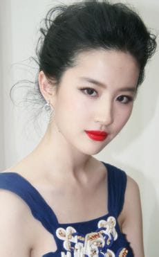 Yifei Liu