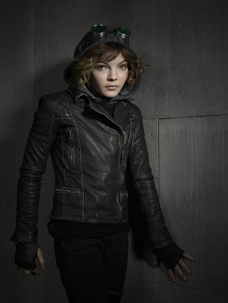 Camren Bicondova