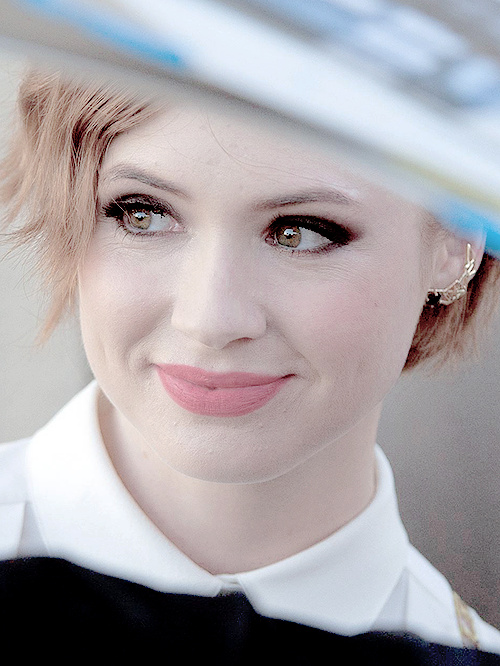 Karen Gillan Karen Gillan