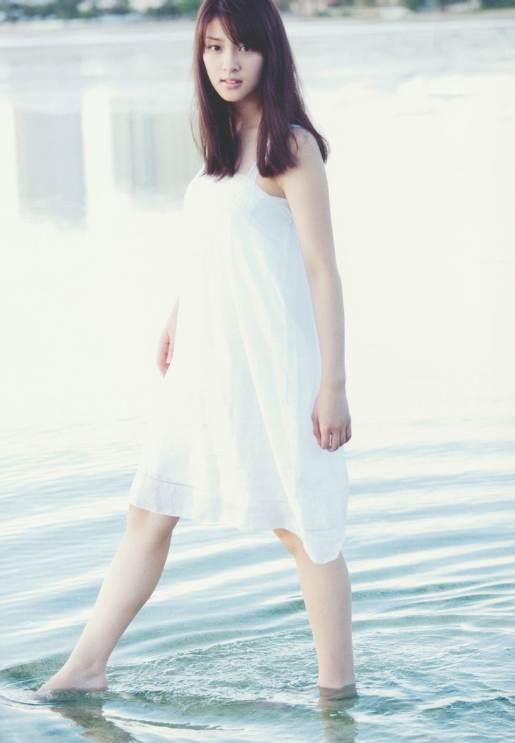 Emi Takei