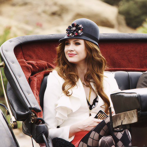 Karen Gillan Karen Gillan