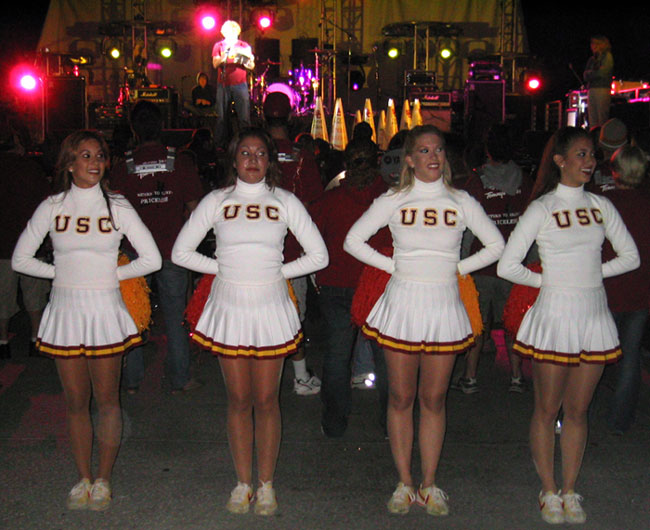 College Cheerleaders-Ooh La La!!