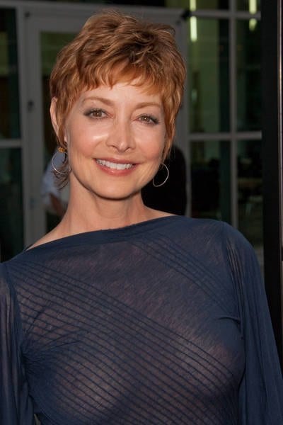 Sharon Lawrence.