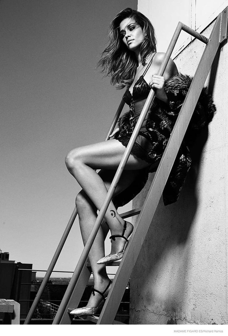 Ana Beatriz Barros Ana Beatriz Barros