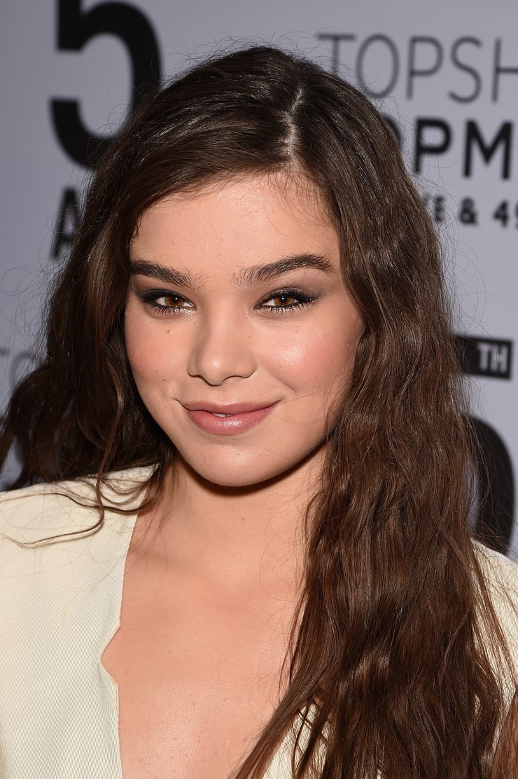 Hailee Steinfeld