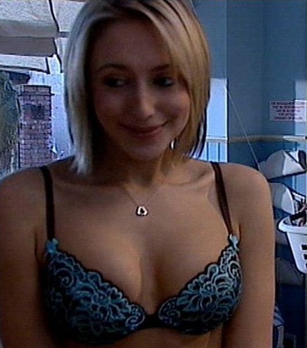 Ali Bastian Ali Bastian
