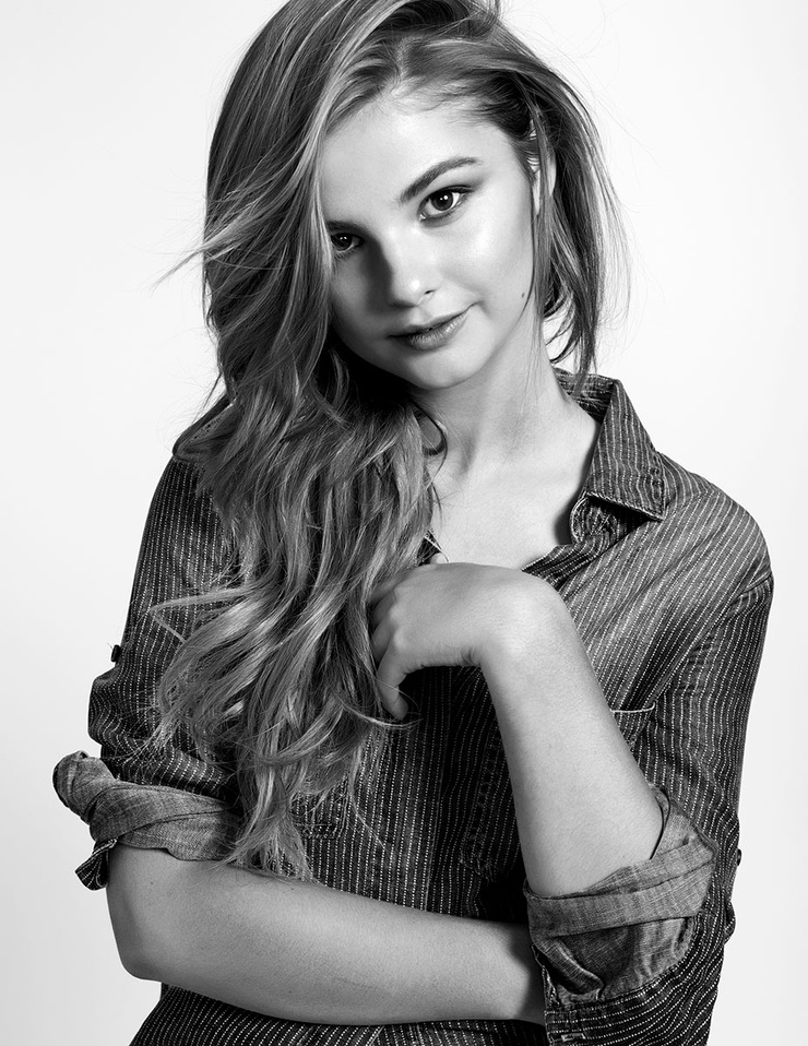 Stefanie Scott Stefanie Scott