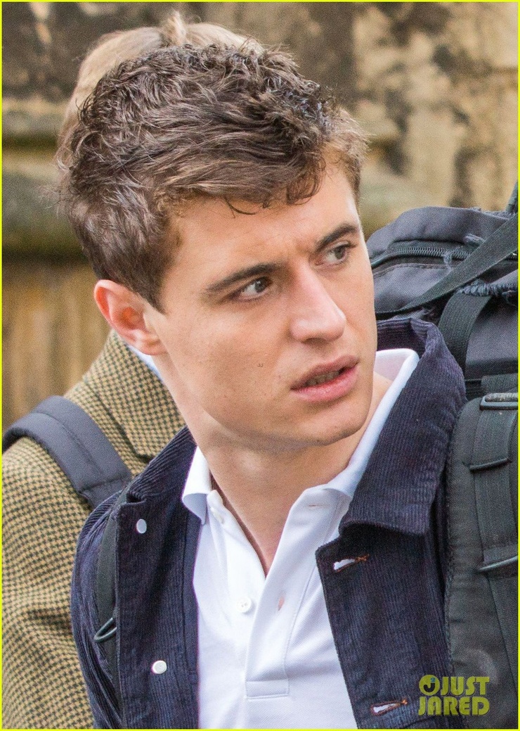 Max Irons