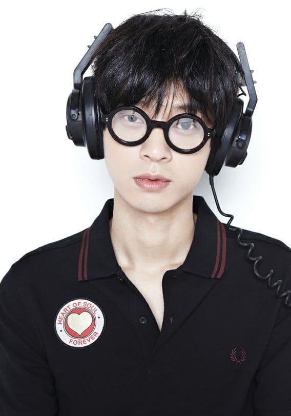 Jung Joon Young