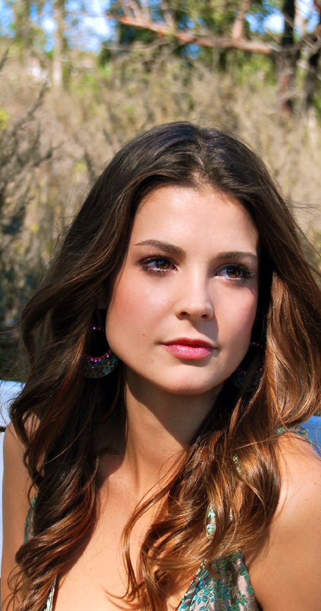 Tiffany Brouwer Tiffany Brouwer
