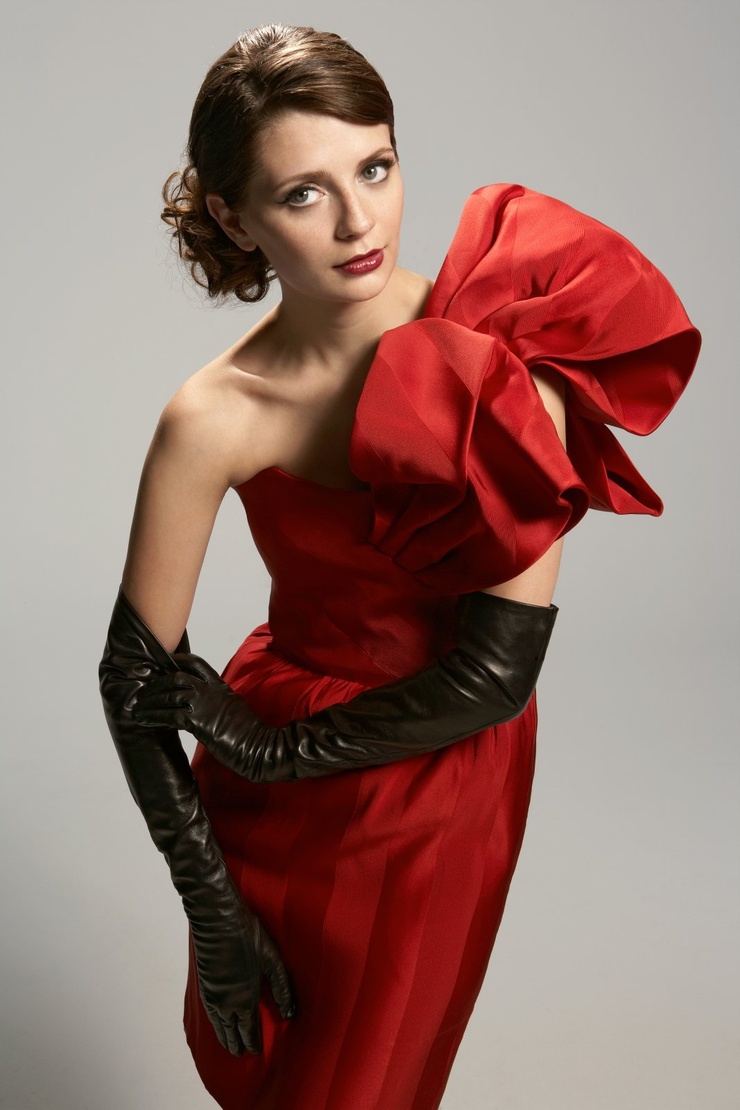 Mischa Barton Mischa Barton