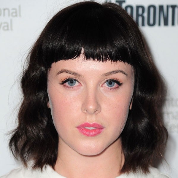 Alexandra Roach