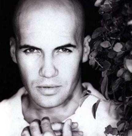 Billy Zane