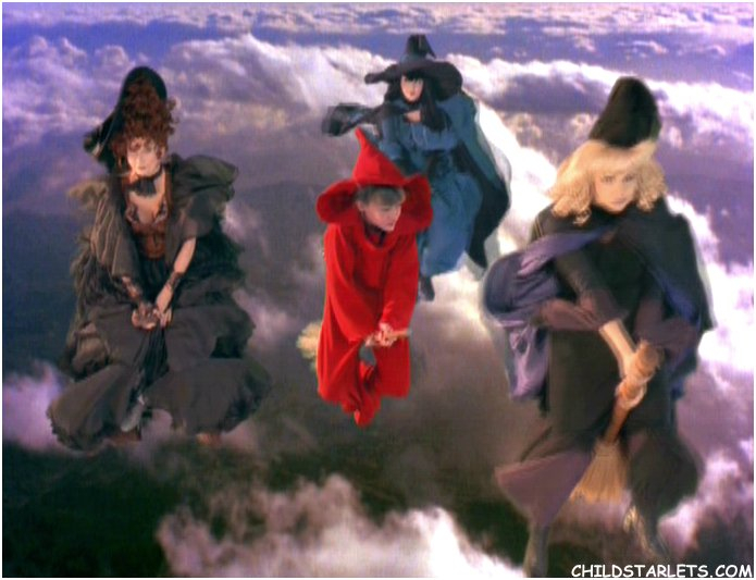 Casper Meets Wendy Casper Meets Wendy