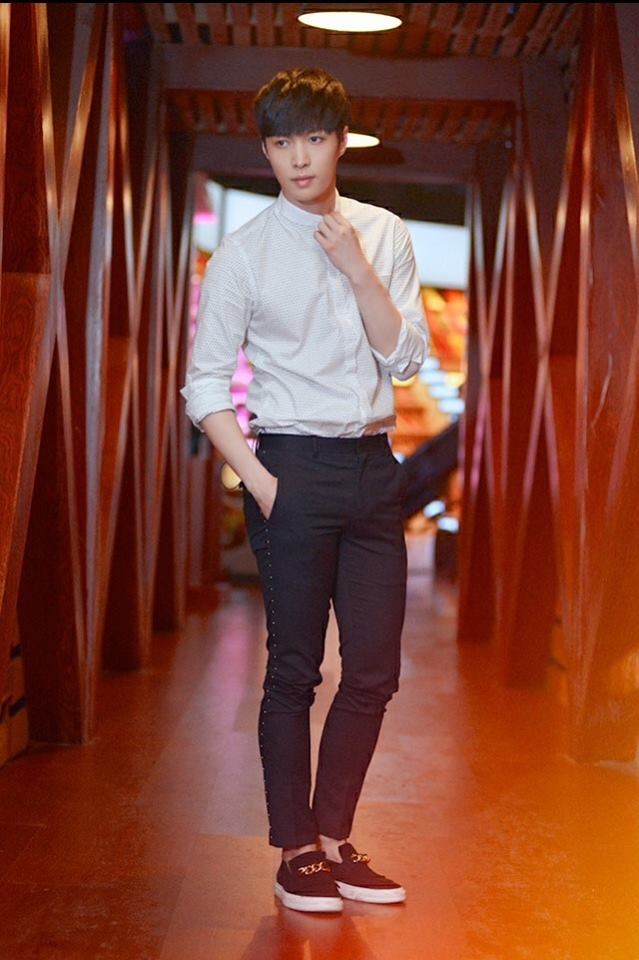 Lay