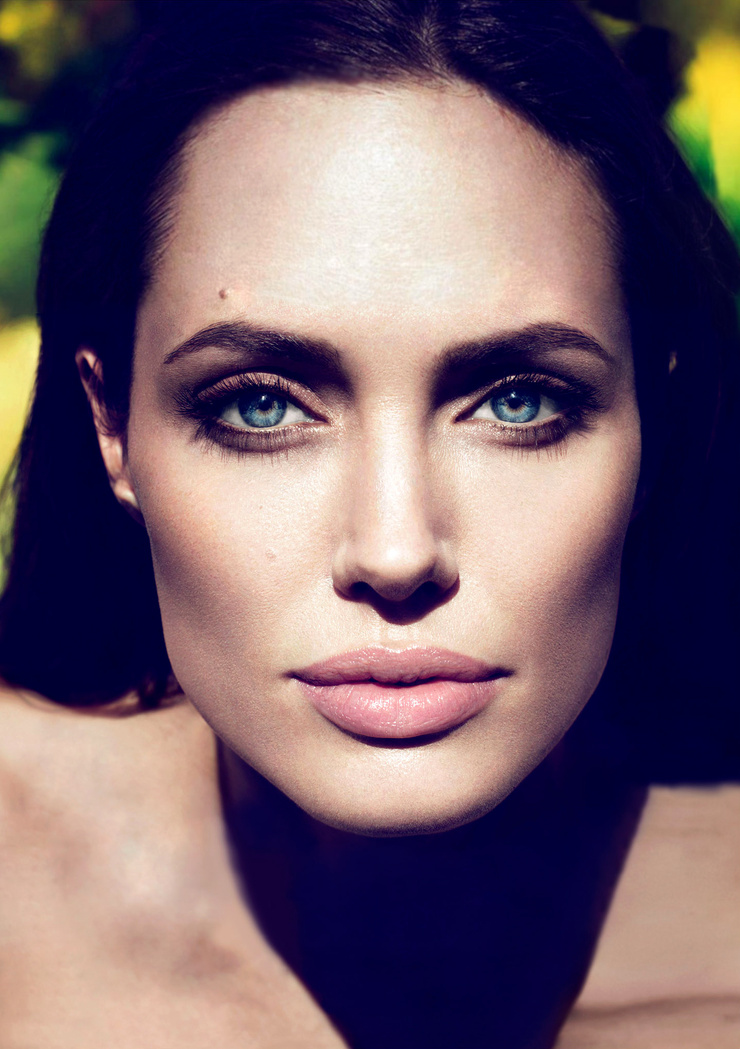 Angelina Jolie Angelina Jolie