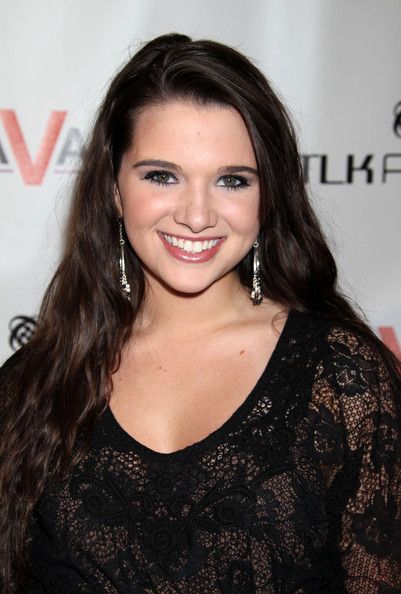 Katie Stevens Katie Stevens