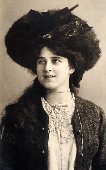 Zena Dare
