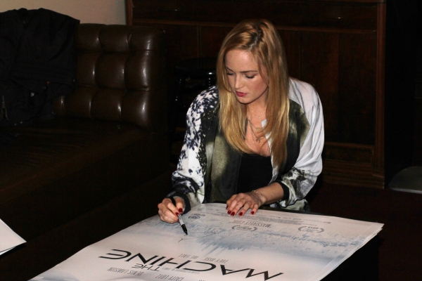 Caity Lotz