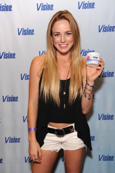 Caity Lotz Caity Lotz