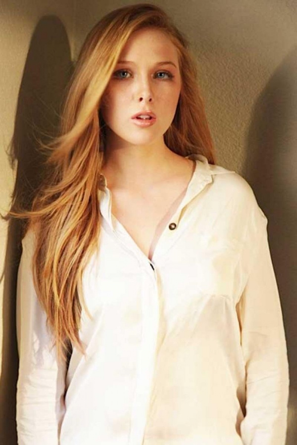 Molly C. Quinn Molly C. Quinn