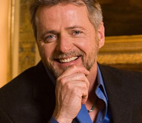 Aidan Quinn