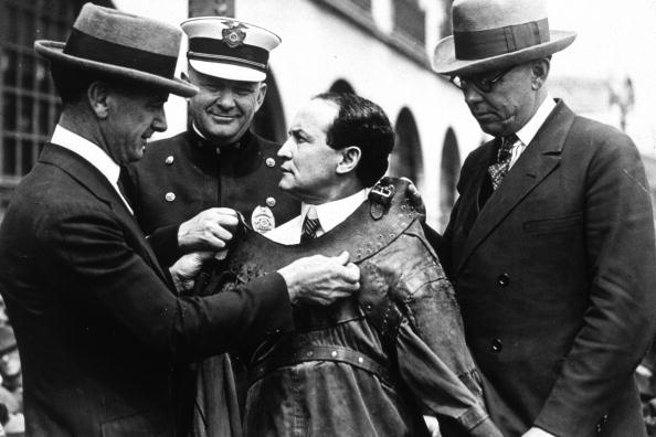 Harry Houdini Harry Houdini