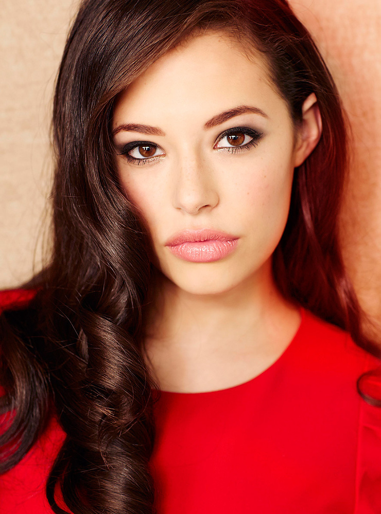Chloe Bridges Chloe Bridges