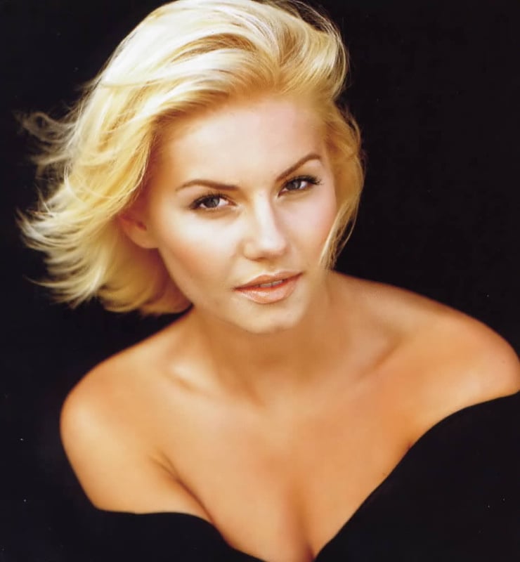 Elisha Cuthbert Elisha Cuthbert