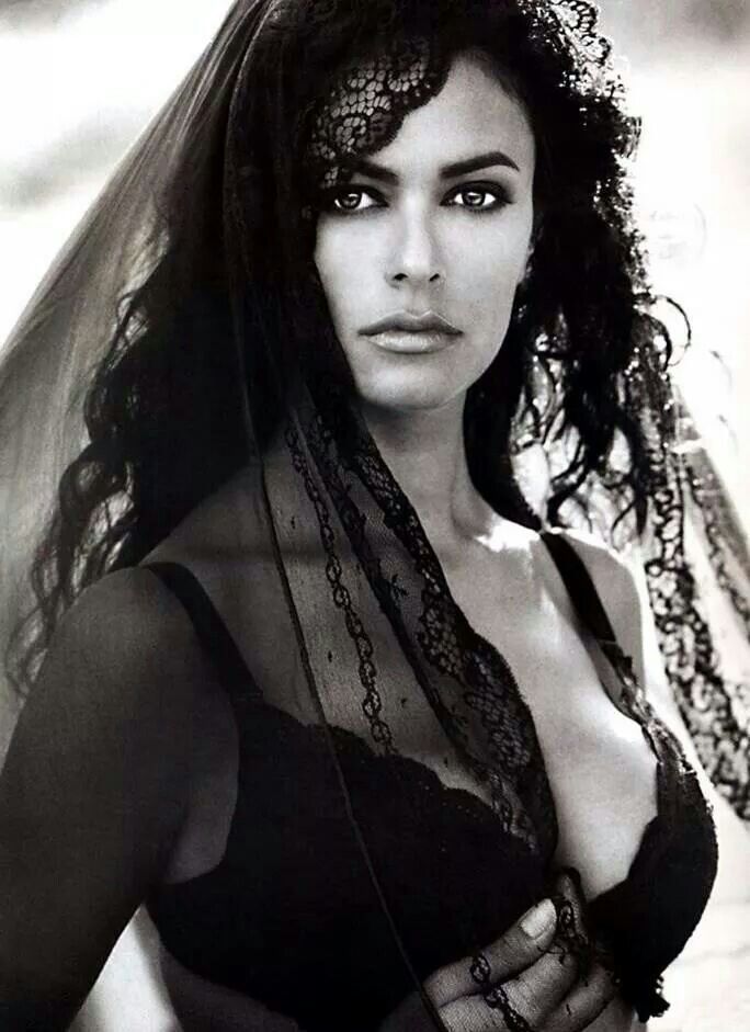 Maria Grazia Cucinotta Maria Grazia Cucinotta